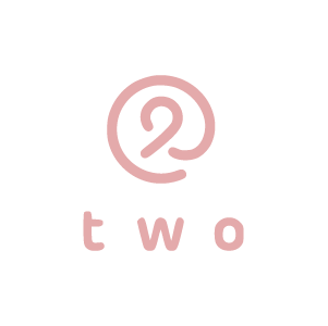 TWO Cosmetics - Farba - Čierna