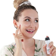 two cosmetics Hydratačný krém s vitamínom E a bisabololom 50ml